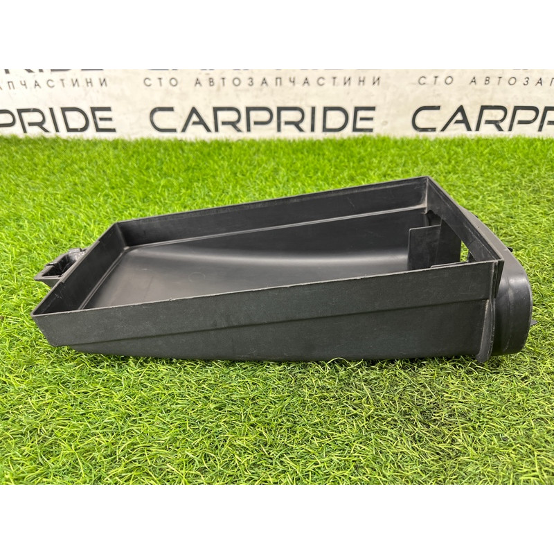 Корпус воздушного фильтра (впускная система) BMW 7-series E65 N62B44 64318379958