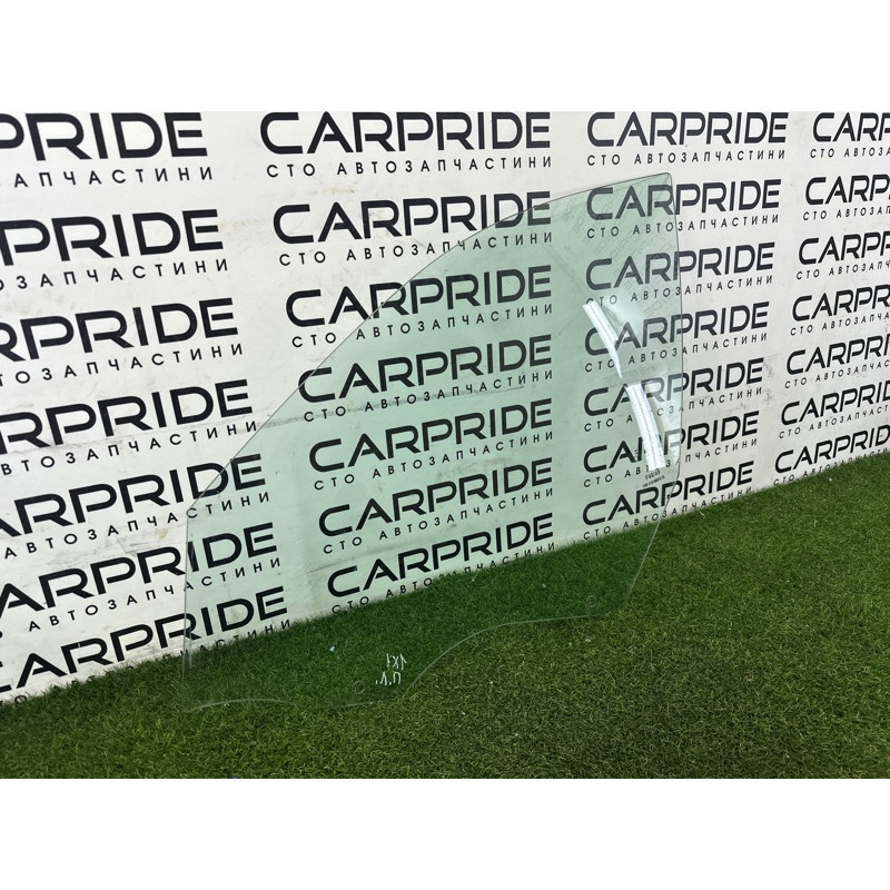 Стекло (кузов и элементы) BMW X1 F48 2016 2.0 B46B20 51337349495