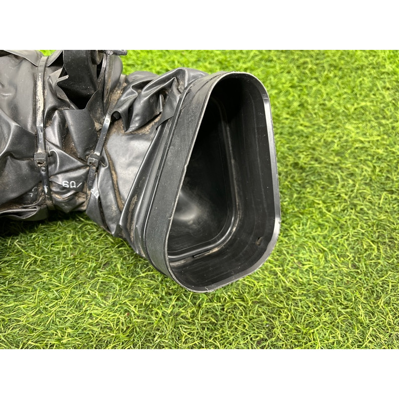 Гофра расходомера (впускная система) Opel Insignia A 2010 2.0 DTH 13288163