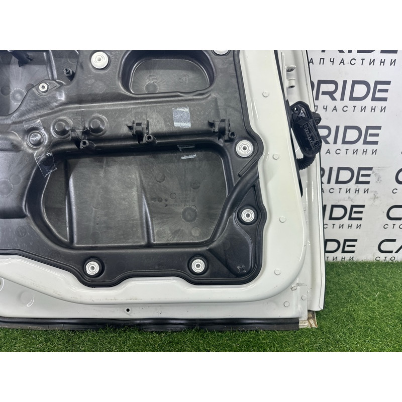 Дверь (наружные элементы кузова) BMW 7-series F01 2011 3.0 N54 41525A2A391