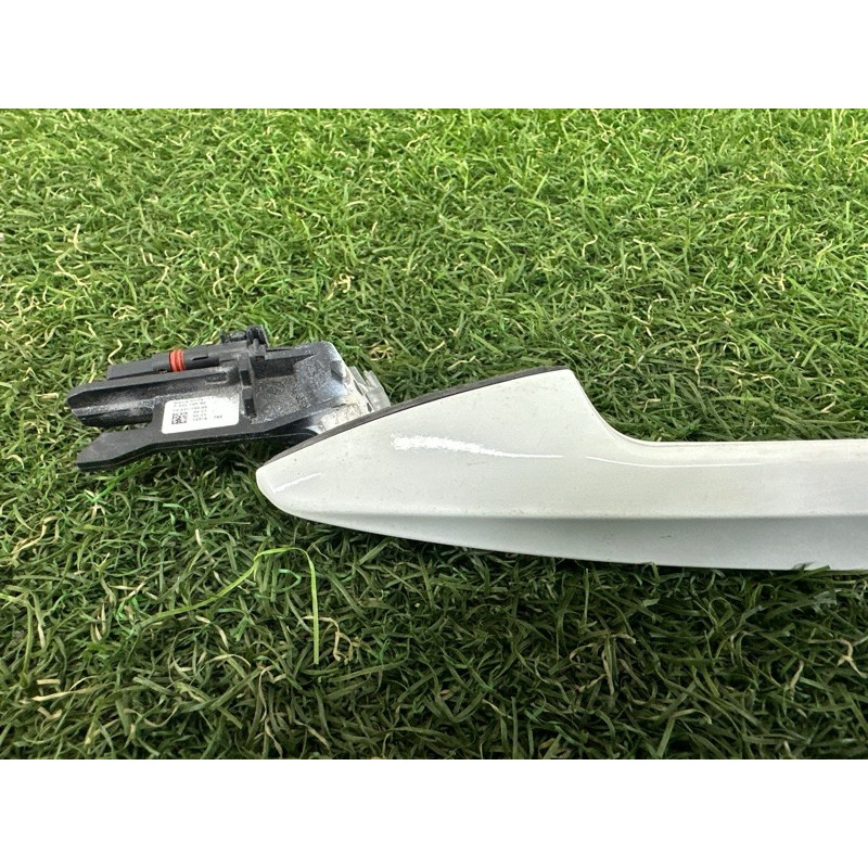 Ручка двери внешняя (кузов и элементы) BMW X1 F48 2016 2.0 B46B20 51217433843