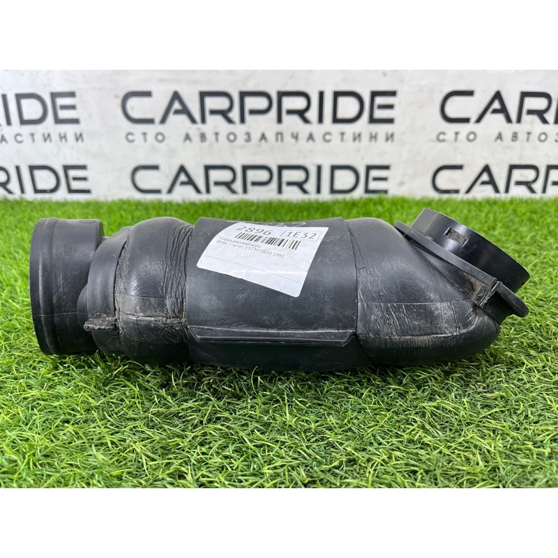 Патрубок воздушного фильтра (впускная система) BMW 7-series E32 1990 M70b50 13711710169