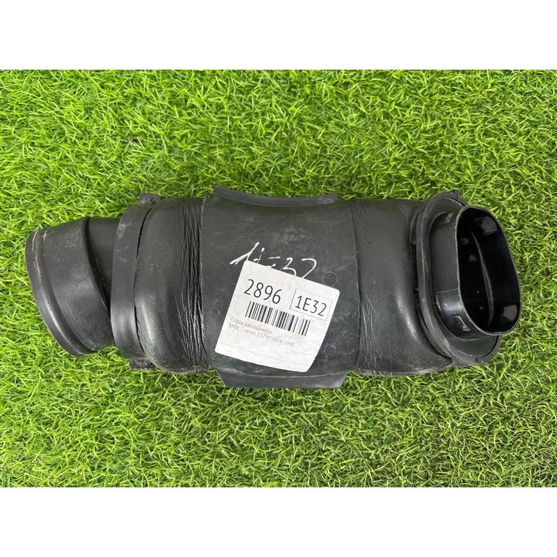 Патрубок воздушного фильтра (впускная система) BMW 7-series E32 1990 M70b50 13711710169