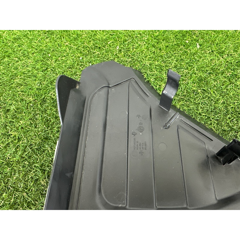 Накладка на жабо (кузов и элементы) BMW 7-series F01 2011 3.0 N54 64316987601