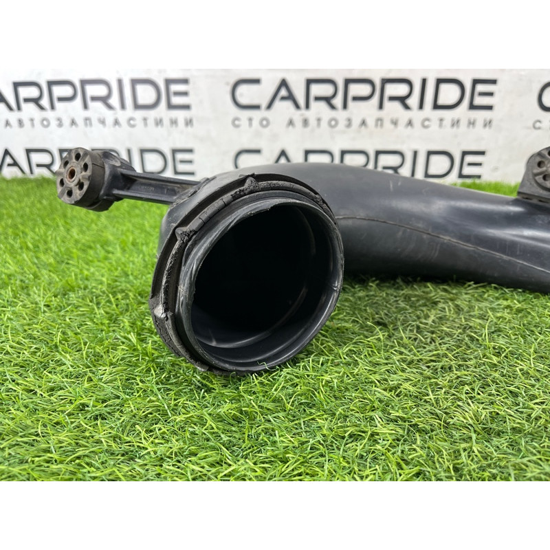 Всасывающий патрубок (двигатель и элементы) BMW 5-series E39 2001 M57d30 13712247911