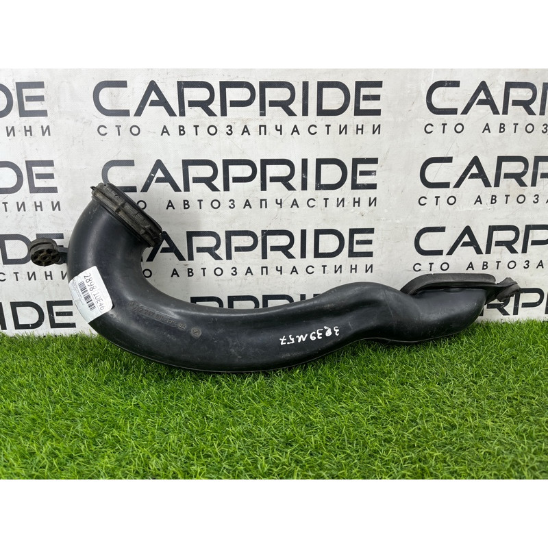 Всасывающий патрубок (двигатель и элементы) BMW 5-series E39 2001 M57d30 13712247911