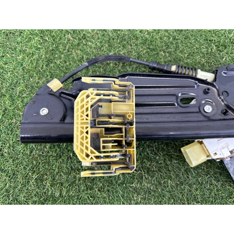 Механизм стеклоподъемника с мотором (кузов и элементы) BMW 7-series F01 2011 3.0 N54 51357182615