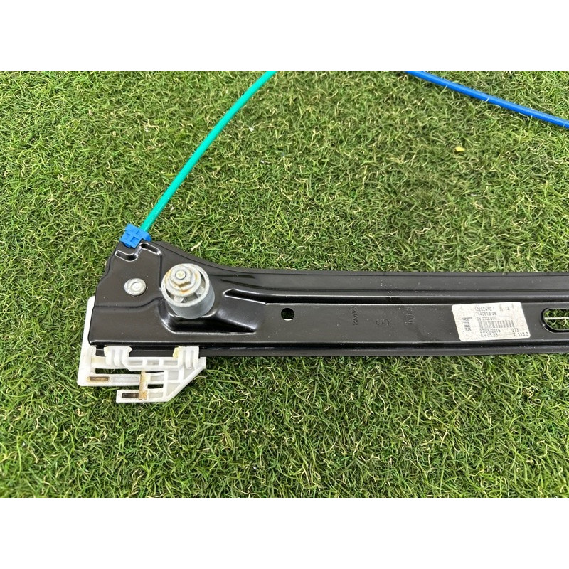 Механизм стеклоподъемника с мотором (кузов и элементы) BMW X1 F48 2016 2.0 B46B20 51337434785