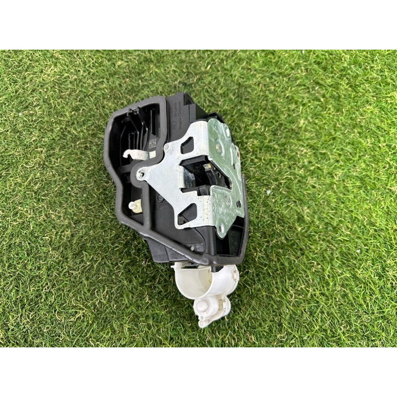 Замок багажника (кузов и элементы) BMW X3 F25 2013 3.0 N55B30 51217202143