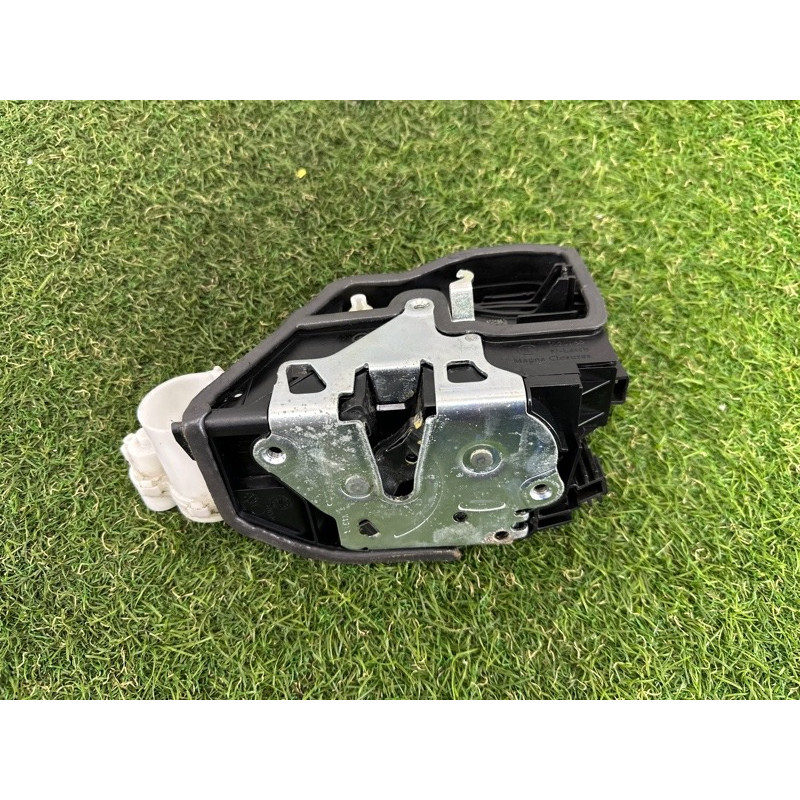 Замок багажника (кузов и элементы) BMW X3 F25 2013 3.0 N55B30 51217202143