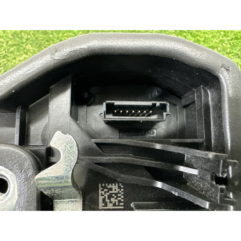 Замок багажника (кузов и элементы) BMW X3 F25 2013 3.0 N55B30 51217202143