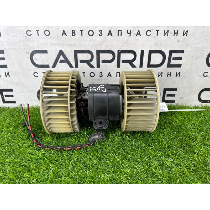 Мотор печки (отопление и кондиционирование) BMW 5-series E39 2001 M57d30 64118385558