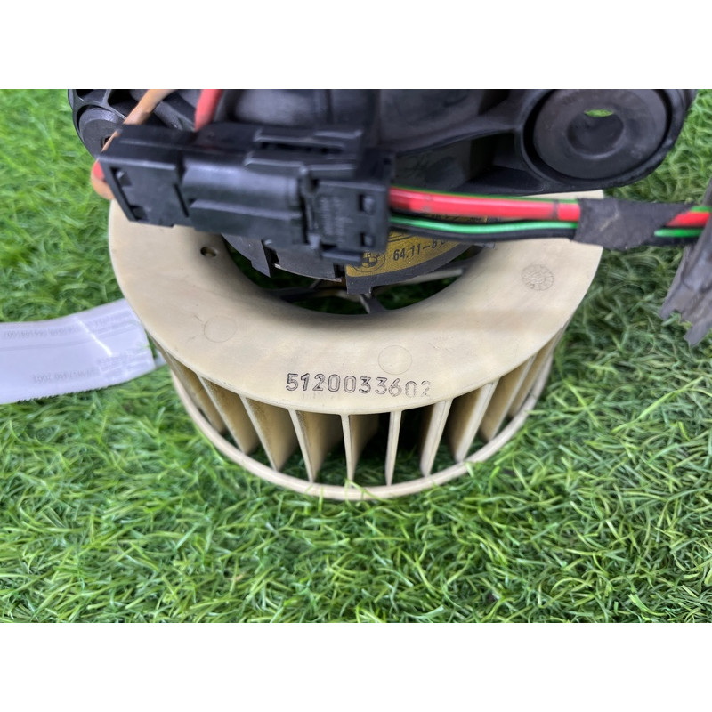 Мотор печки (отопление и кондиционирование) BMW 5-series E39 2001 M57d30 64118385558