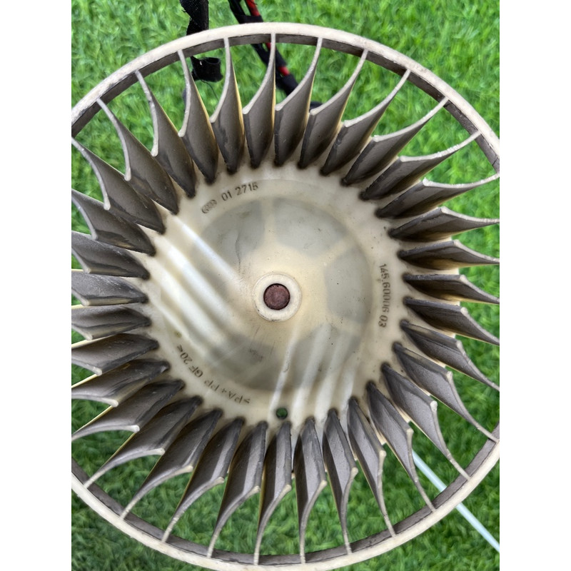 Мотор печки (отопление и кондиционирование) BMW 5-series E39 2001 M57d30 64118385558