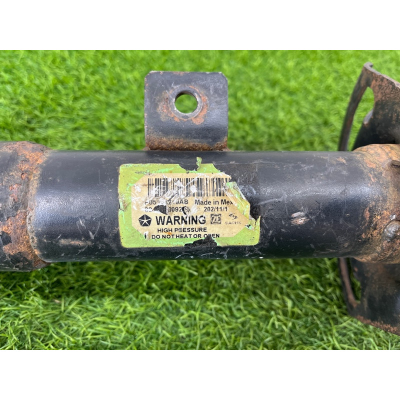 Амортизатор (подвеска) Jeep Patriot MK74 2012 2.4 5168219AB