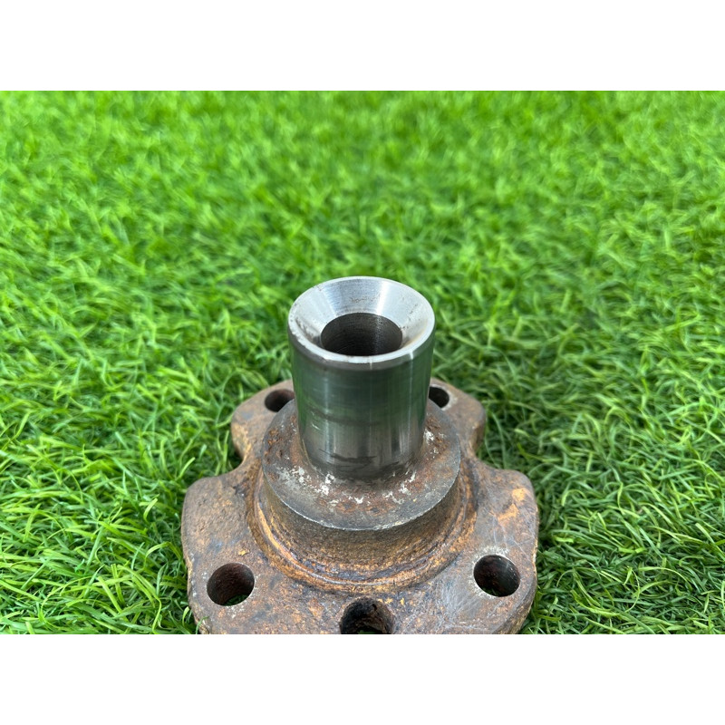 Цапфа подвески (подвеска) Volkswagen Jetta MK6 2011 2.5 5C0501117B