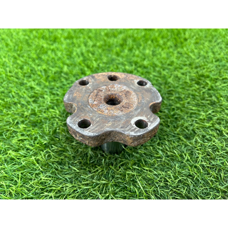 Цапфа подвески (подвеска) Volkswagen Jetta MK6 2011 2.5 5C0501117B