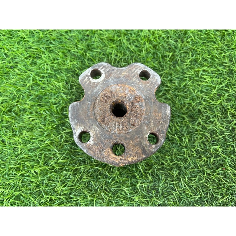 Цапфа подвески (подвеска) Volkswagen Jetta MK6 2011 2.5 5C0501117B