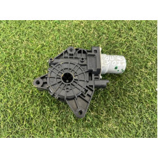 Мотор стеклоподъемника