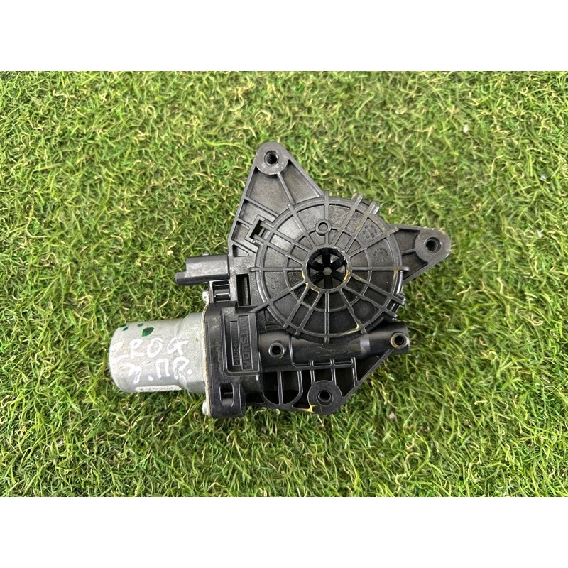 Мотор стеклоподъемника (электрика) Nissan Rogue T33 2021 2.5 PR25DD 807306RR0A