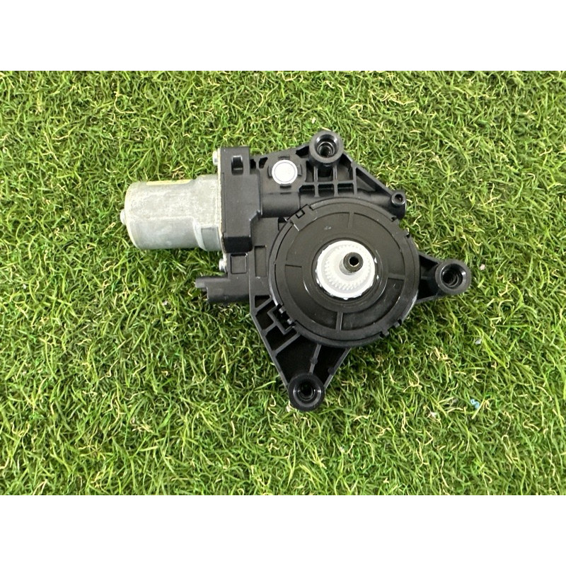 Мотор стеклоподъемника (электрика) Nissan Rogue T33 2021 2.5 PR25DD 807306RR0A