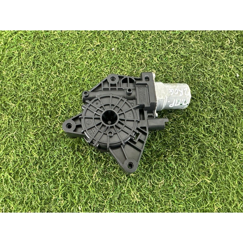 Мотор стеклоподъемника (электрика) Nissan Rogue T33 2021 2.5 PR25DD 807306RR0A