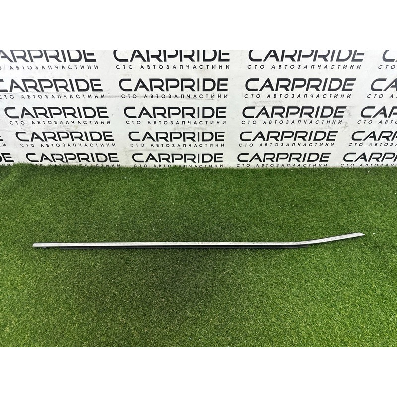 Молдинг стекла (кузов и элементы) Nissan Rogue T32 2016 2.5 QR25DE 808204CL0A