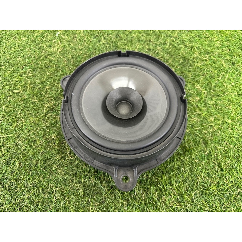 Динамик (электрика) Nissan Rogue T33 2021 2.5 PR25DD 281566RR0A