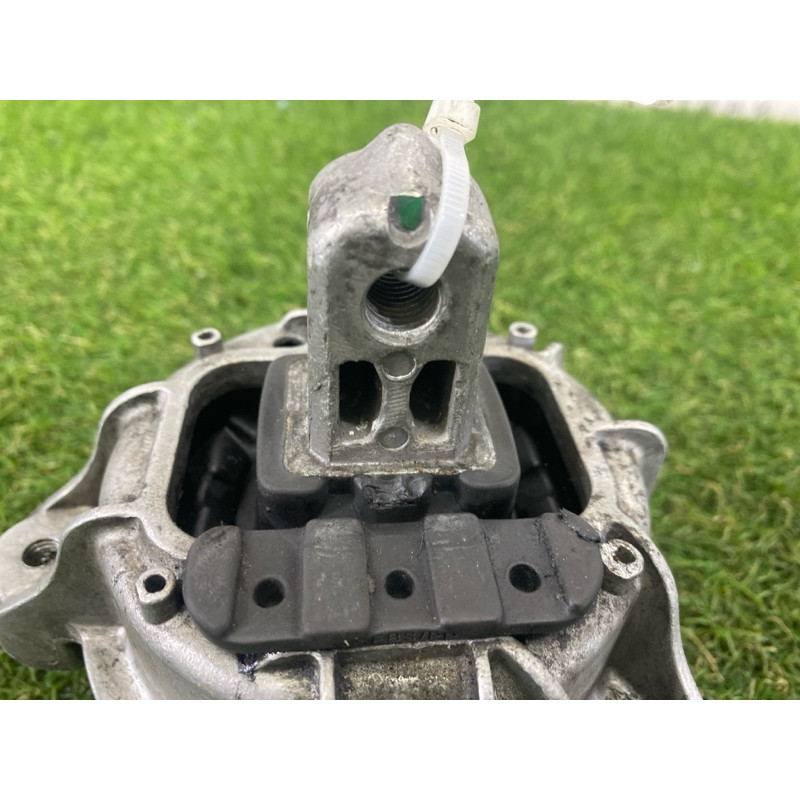 Подушка двигателя (двигатель и элементы) BMW 5-series Gran Turismo F07 2011 3.0 N55B30 22116786528