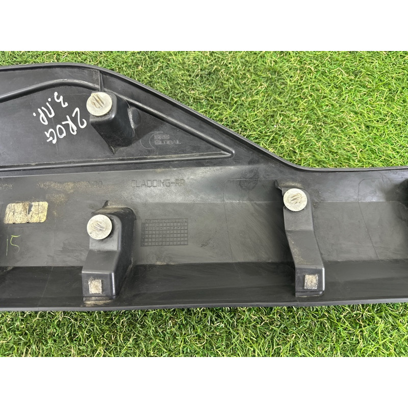 Накладка двери внешняя (кузов и элементы) Nissan Rogue T33 2021 2.5 PR25DD 828706RR0A