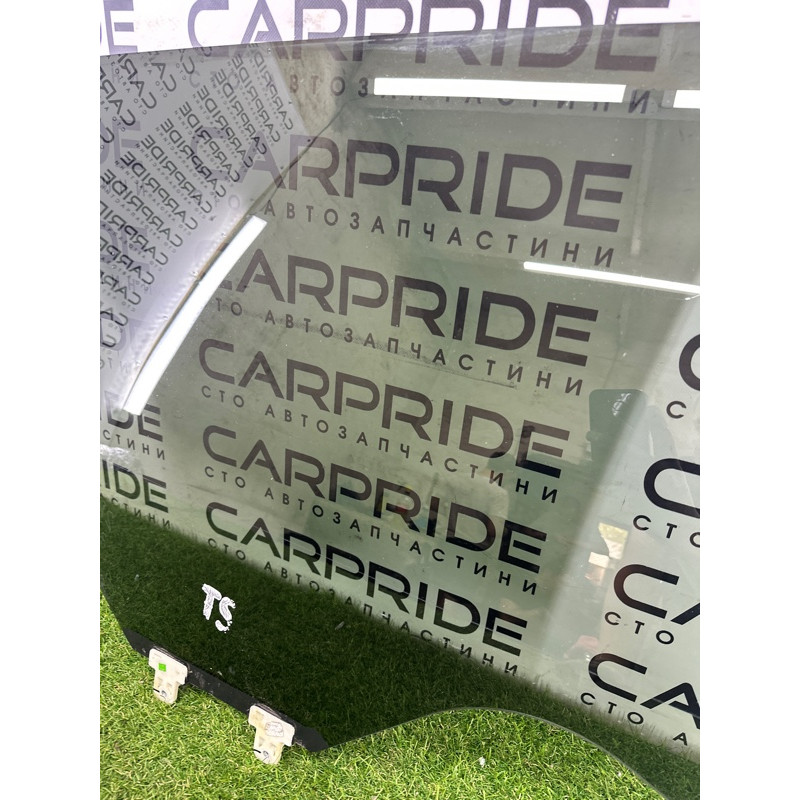 Стекло (кузов и элементы) Nissan Rogue T33 2021 2.5 PR25DD 823006RR0A