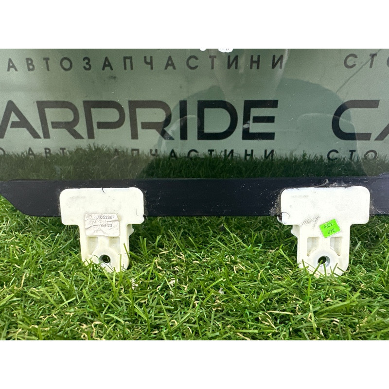 Стекло (кузов и элементы) Nissan Rogue T33 2021 2.5 PR25DD 823016RR0A