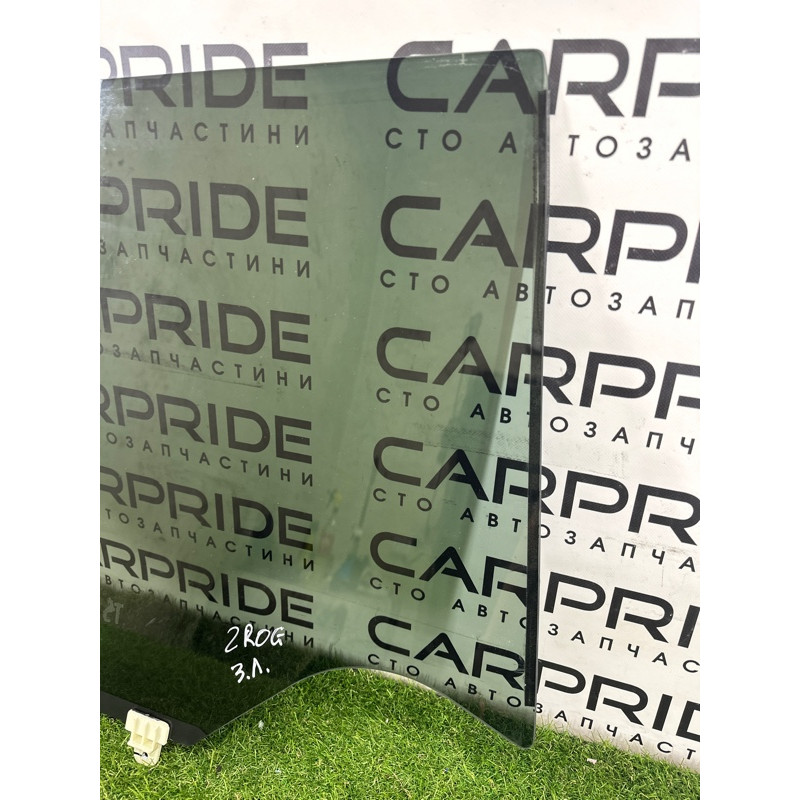 Стекло (кузов и элементы) Nissan Rogue T33 2021 2.5 PR25DD 823016RR0A