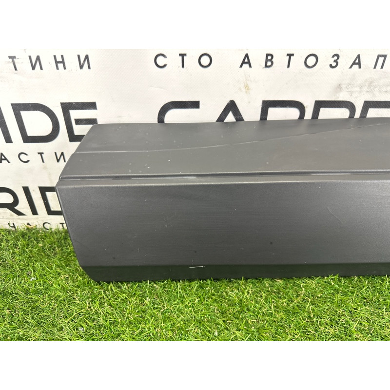 Накладка двери внешняя (кузов и элементы) Nissan Rogue T33 2021 2.5 PR25DD 828716RR0A