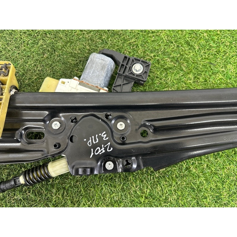 Механизм стеклоподъемника с мотором (кузов и элементы) BMW 7-series F01 2011 3.0 N54 51357182616