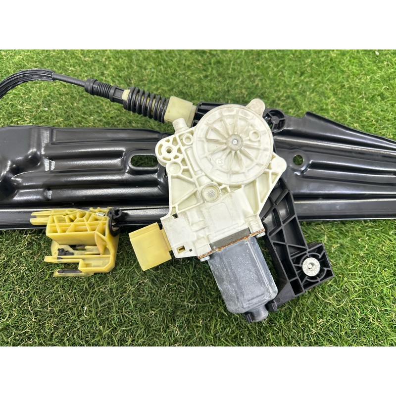 Механизм стеклоподъемника с мотором (кузов и элементы) BMW 7-series F01 2011 3.0 N54 51357182616