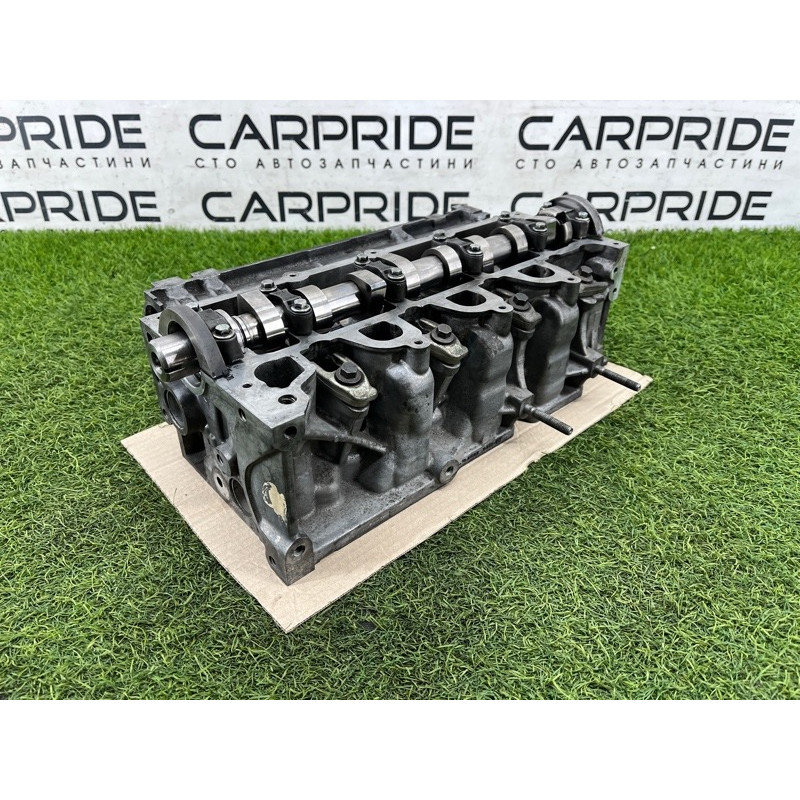 Головка блока цилиндров (двигатель и элементы) Renault Megane 3 2011 1,5 dCi (K9K837) 110410442R