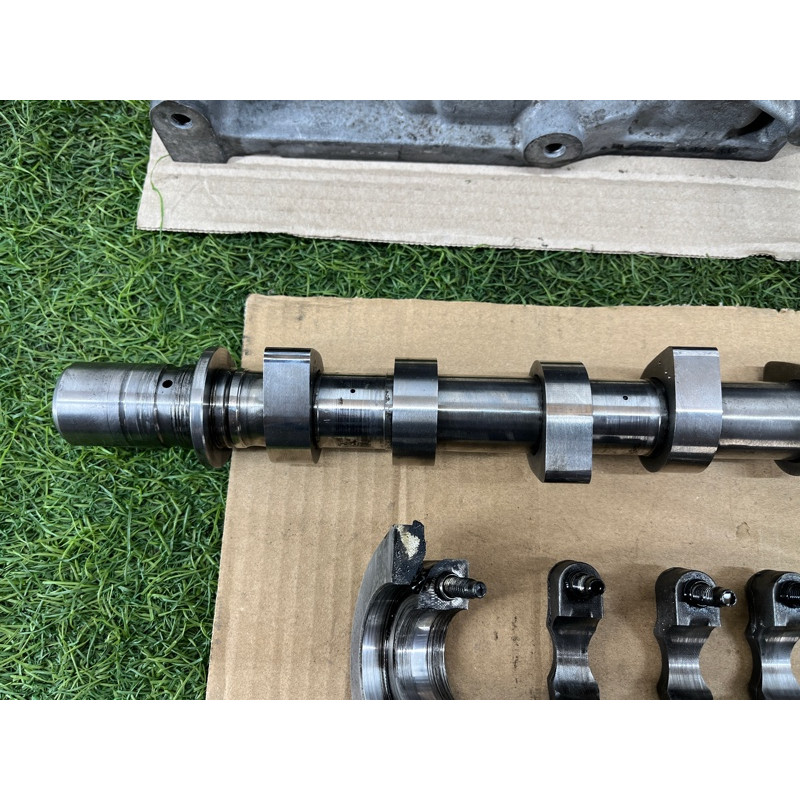 Головка блока цилиндров (двигатель и элементы) Renault Megane 3 2011 1,5 dCi (K9K837) 110410442R