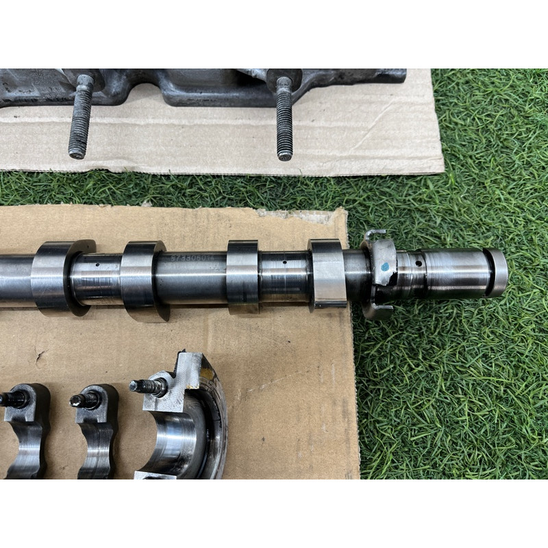 Головка блока цилиндров (двигатель и элементы) Renault Megane 3 2011 1,5 dCi (K9K837) 110410442R