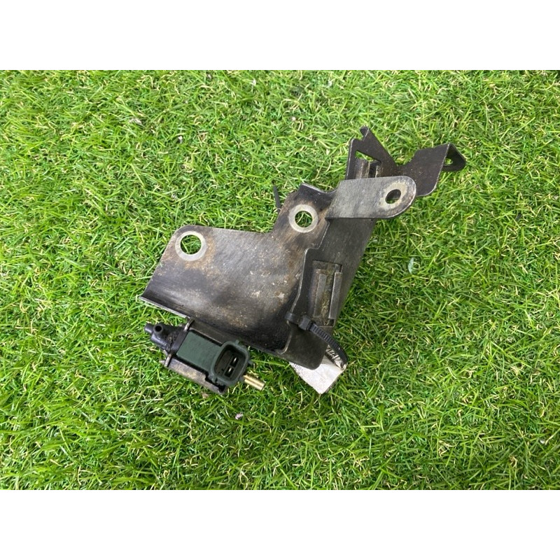 Вакуумный клапан (двигатель и элементы) Mazda 6 GG 2002 2.0 RF5 k5t46592