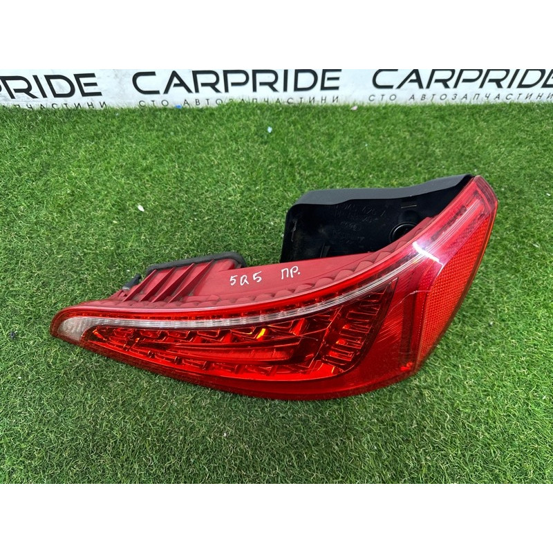 Задний фонарь (оптика) AUDI Q5 8R 2012 2.0 CAEB 8R0945094B