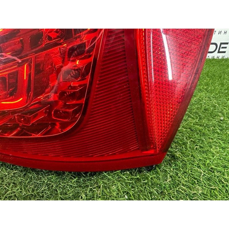 Задний фонарь (оптика) AUDI Q5 8R 2012 2.0 CAEB 8R0945094B