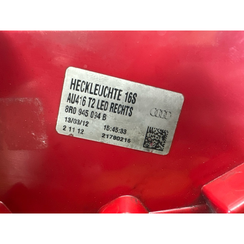 Задний фонарь (оптика) AUDI Q5 8R 2012 2.0 CAEB 8R0945094B