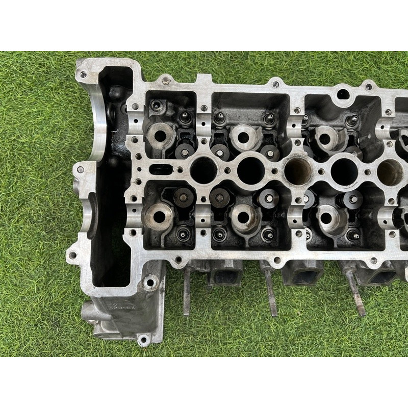 Головка блока цилиндров (двигатель и элементы) BMW 3-series E46 2246601