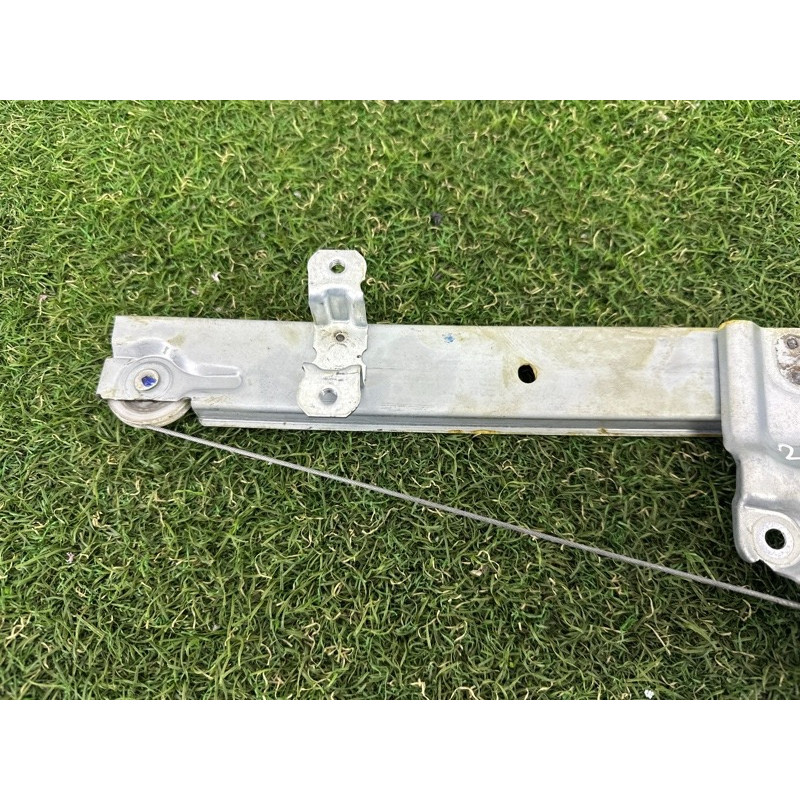 Механизм стеклоподъемника (кузов и элементы) Nissan Rogue T33 2021 2.5 PR25DD 807206RR0A