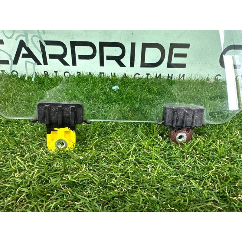 Стекло (кузов и элементы) Nissan Rogue T32 2016 2.5 QR25DE 803004BA0A