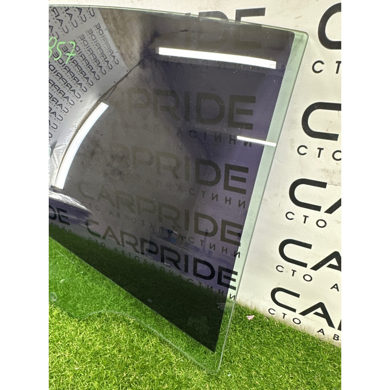 Стекло (кузов и элементы) BMW 7-series F01 2011 3.0 N54 51357182092