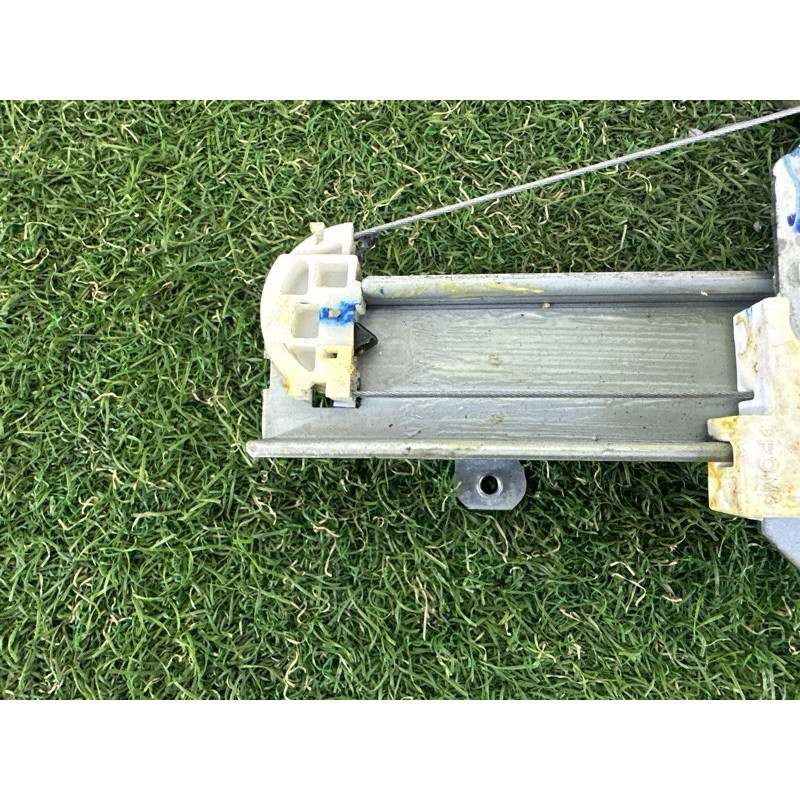 Механизм стеклоподъемника (кузов и элементы) Nissan Rogue T33 2021 2.5 PR25DD 827216RR0A