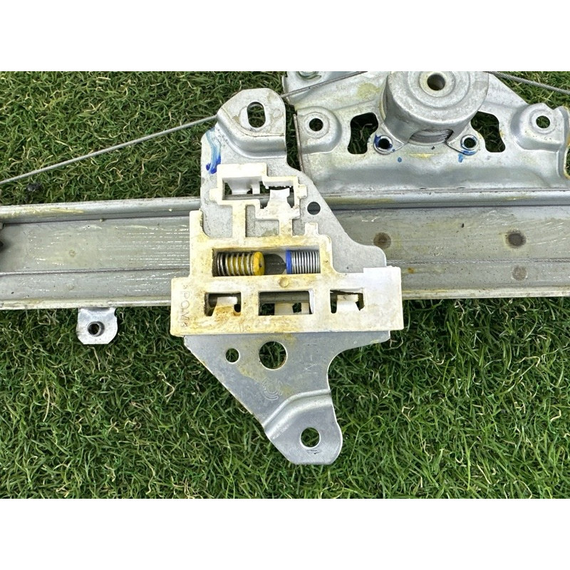 Механизм стеклоподъемника (кузов и элементы) Nissan Rogue T33 2021 2.5 PR25DD 827216RR0A