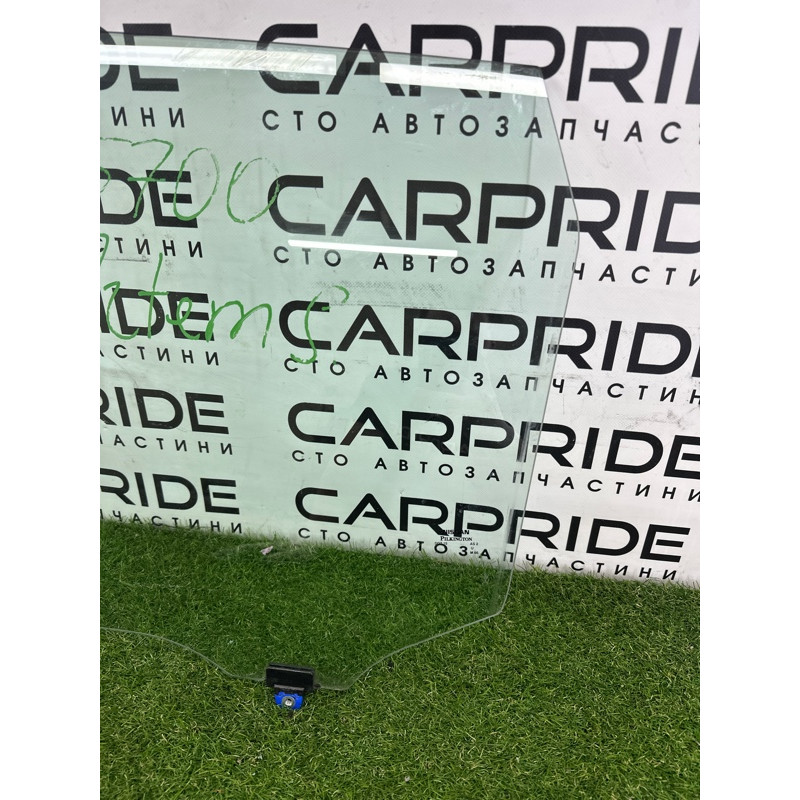 Стекло (кузов и элементы) Nissan Rogue T32 2016 2.5 QR25DE 823014BA0A